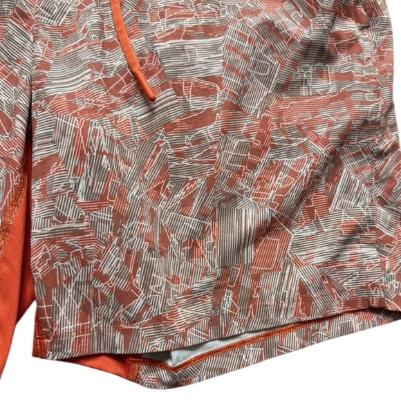 LULULEMON T.H.E. Short 9" Linerless Training Athletic Shorts in Orange Size S - Picture 5 of 8